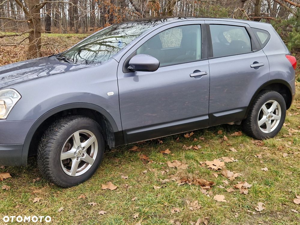 Nissan Qashqai 2.0 4 x 4 tekna - 2