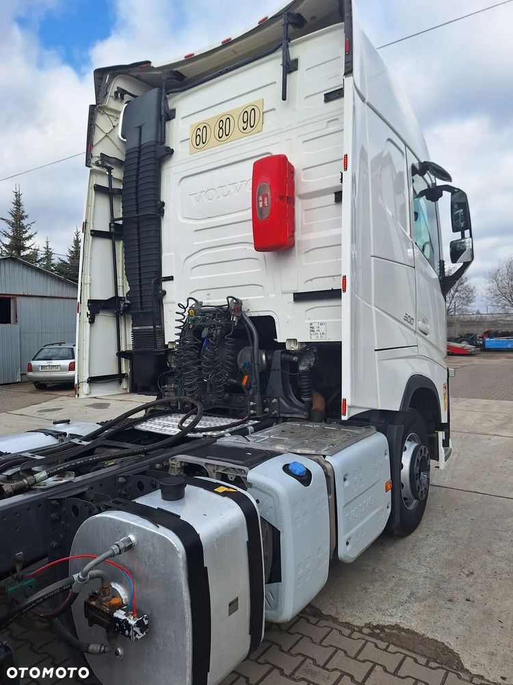 Volvo FH 500 / vin HB model 2017 / sprowadzony - 3