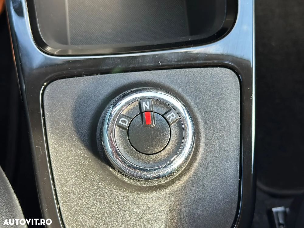 Dacia Spring Electric 45 Essential - 12
