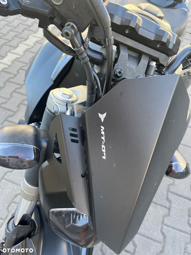 Yamaha MT - 10