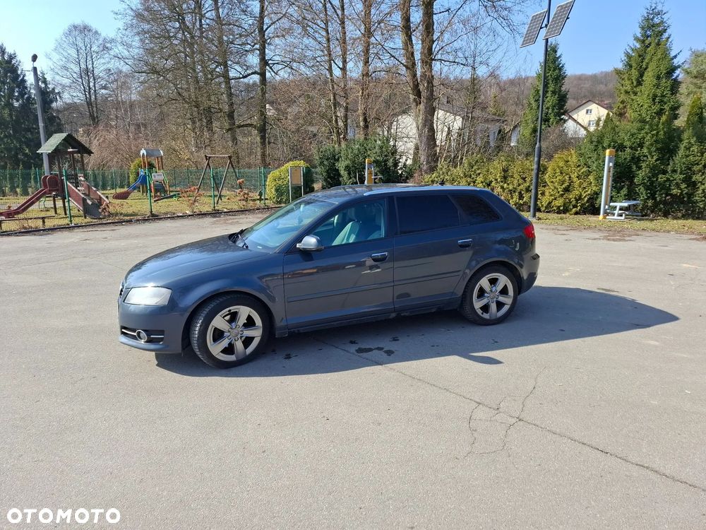 Audi A3 Sportback 2.0 TDI DPF Ambiente - 14