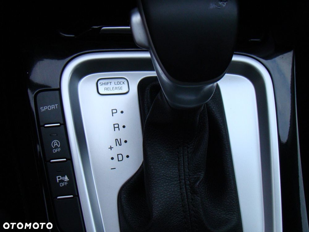 Kia XCeed 1.5 T-GDI OPF DCT7 JBL Sound Edition - 34