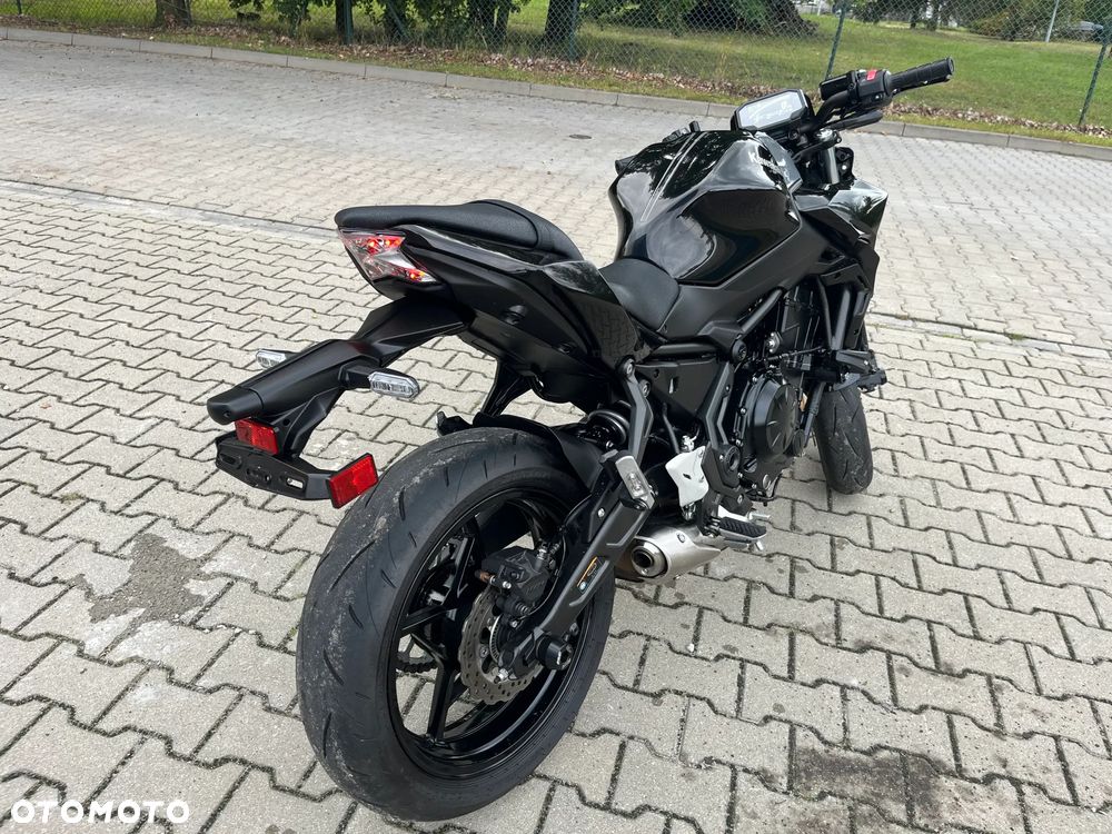 Kawasaki Z 650 - 6