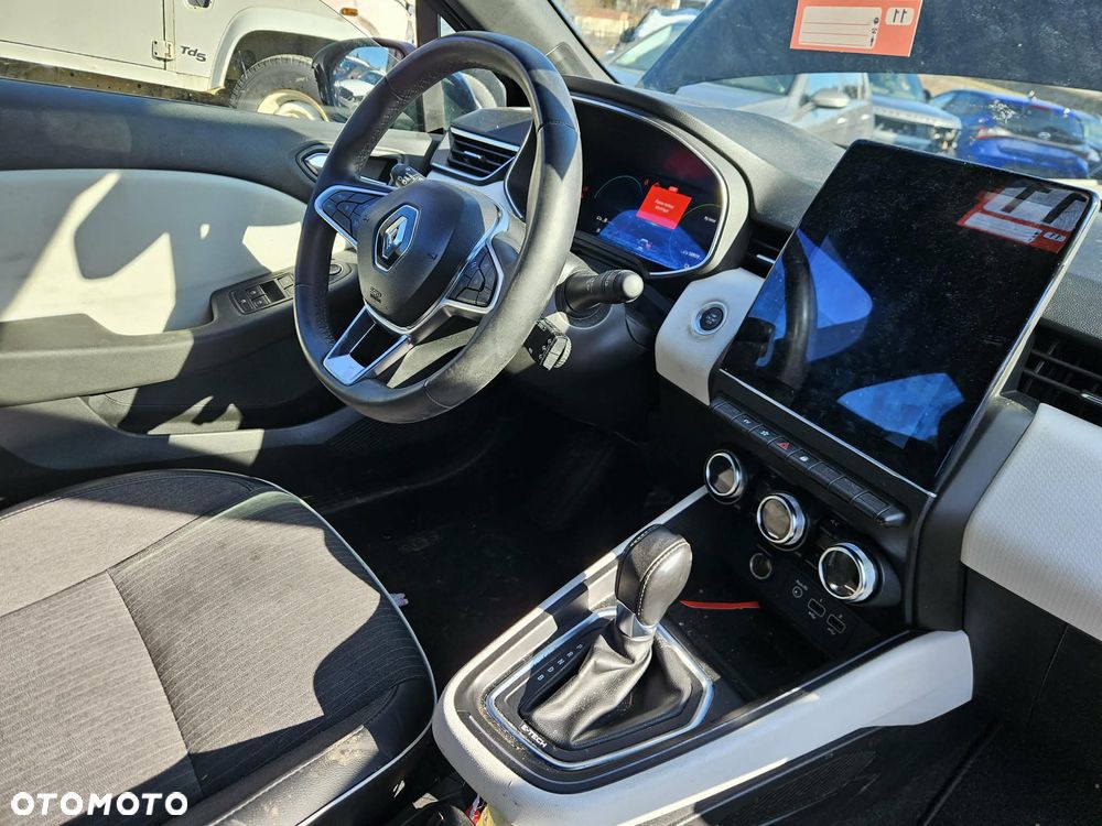 Renault Clio E-TECH 140 EXPERIENCE - 24