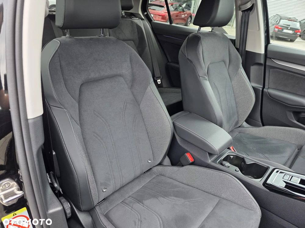 Volkswagen Golf - 17