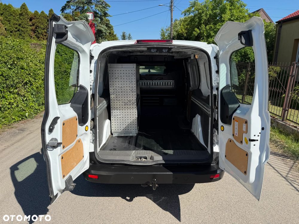 Ford TRANSIT CONNECT - 32