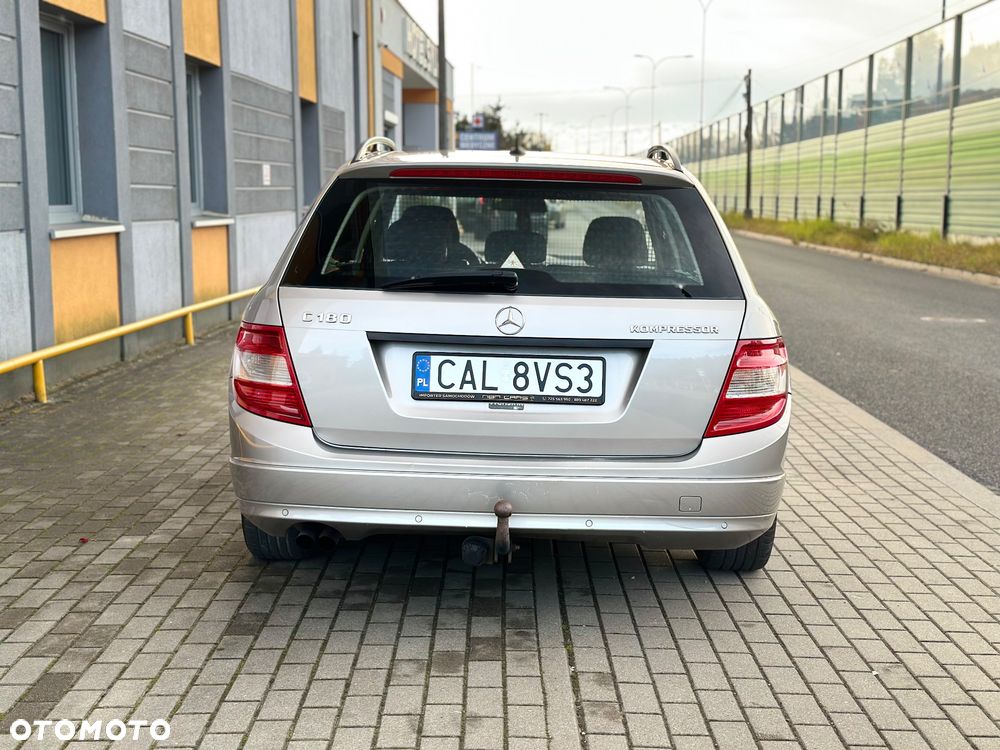 Mercedes-Benz C-Class 2009 photo 5