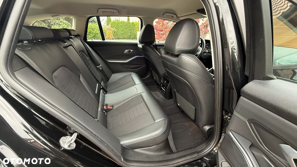 BMW Seria 3 - 10