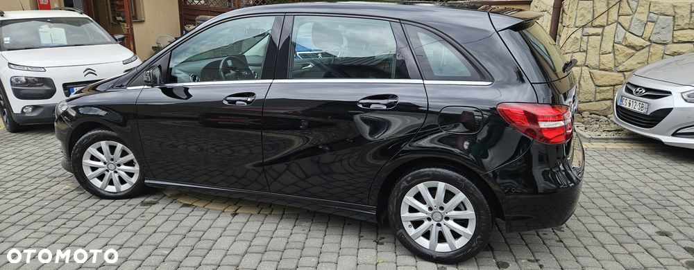 Mercedes-Benz Klasa B 180 (CDI) d 7G-DCT AMG Line - 16