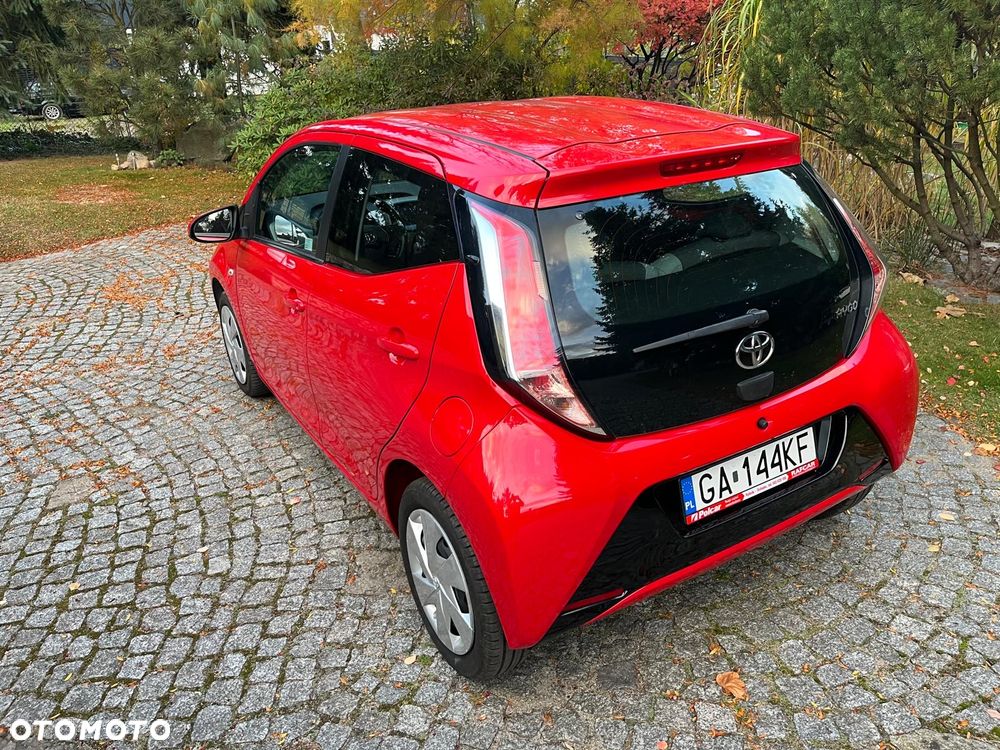 Toyota Aygo 1.0 VVT-i Sprint EU6 - 6
