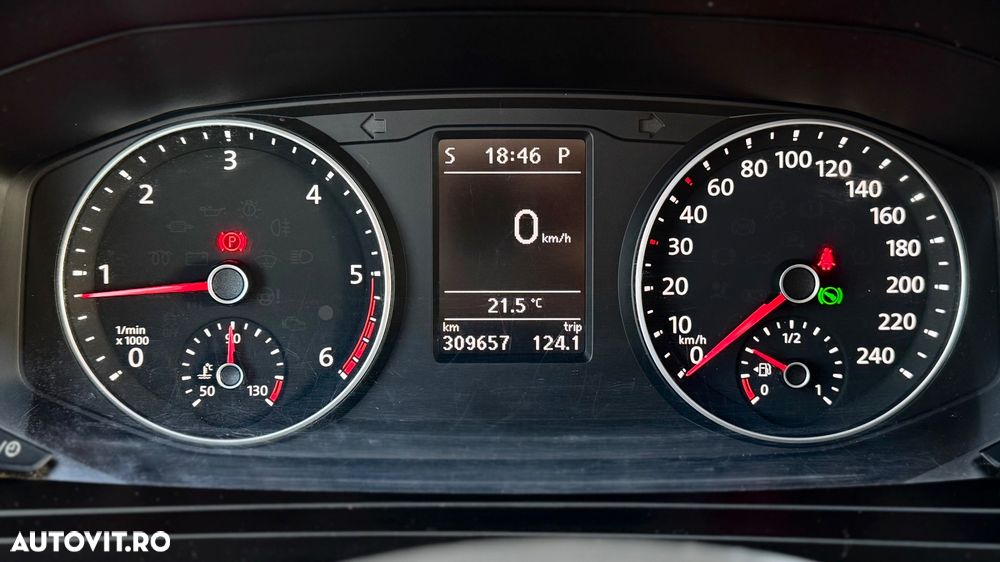 Volkswagen Transporter - 17