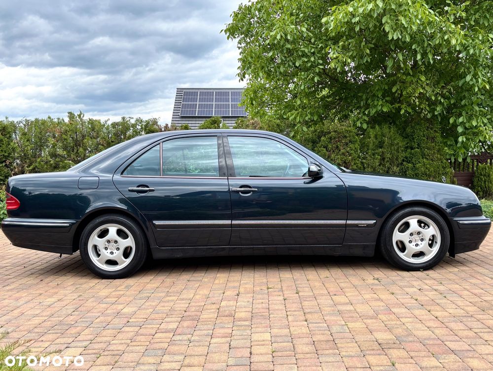 Mercedes-Benz Klasa E 320 T CDI Avantgarde - 5