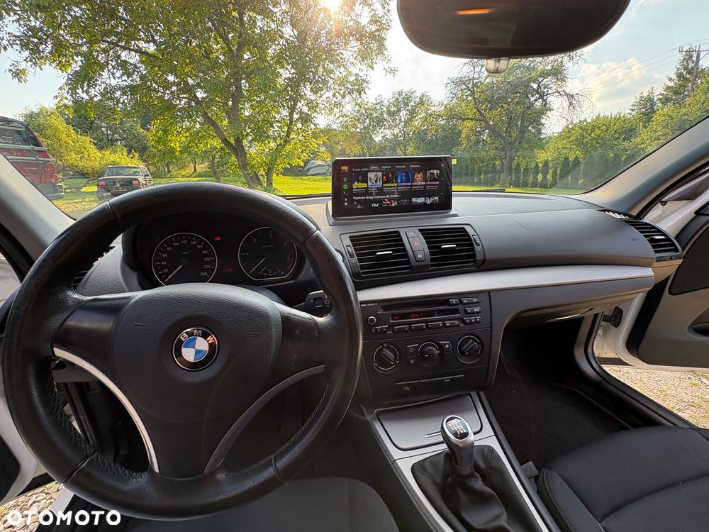 BMW Seria 1 118d - 13