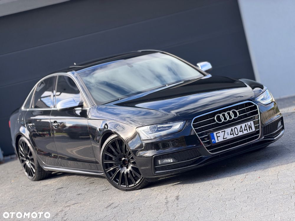 Audi S4 Limousine - 1