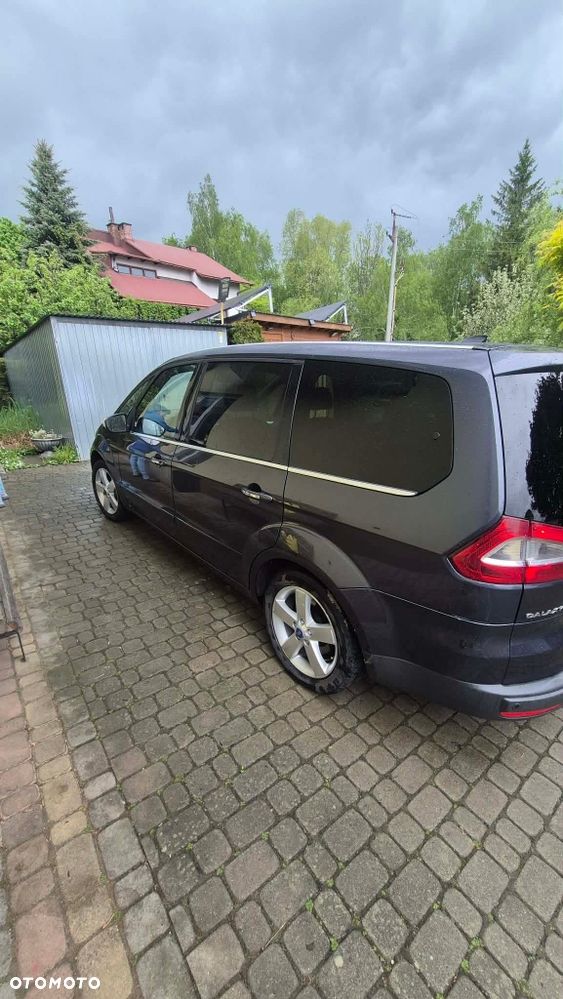 Ford Galaxy - 1