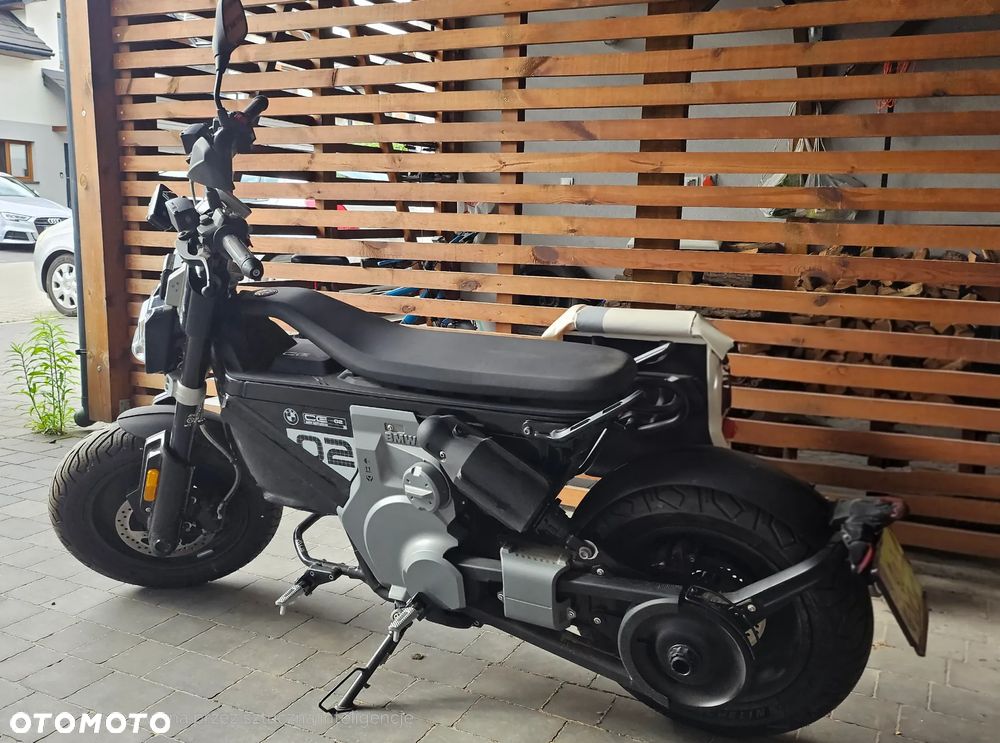 BMW CE 02 - 2