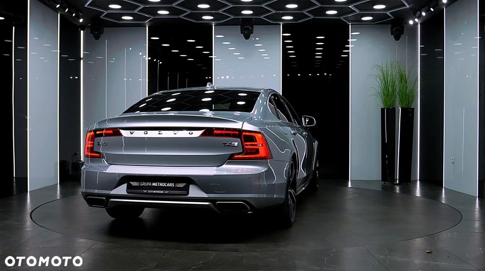 Volvo S90 B4 B R-Design - 8