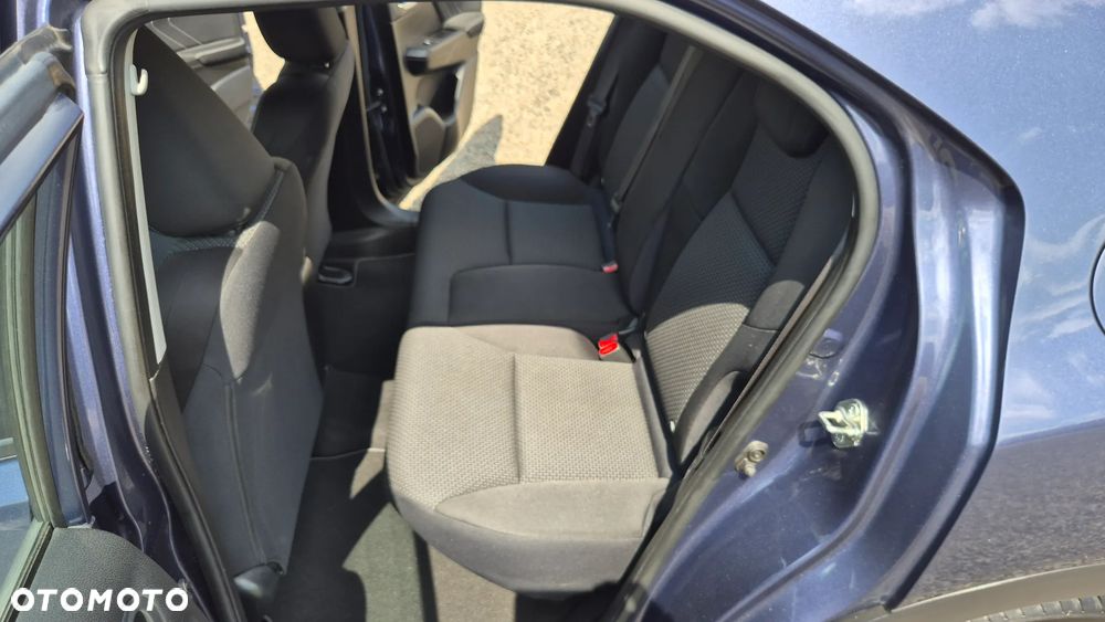 Honda Civic 1.4 i-VTEC Comfort - 17
