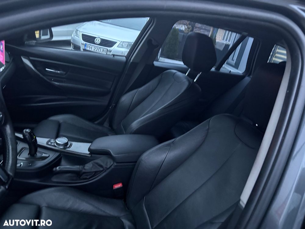 BMW Seria 3 320d Touring Aut. Efficient Dynamics Edition Blue Perf. Sport Line - 13