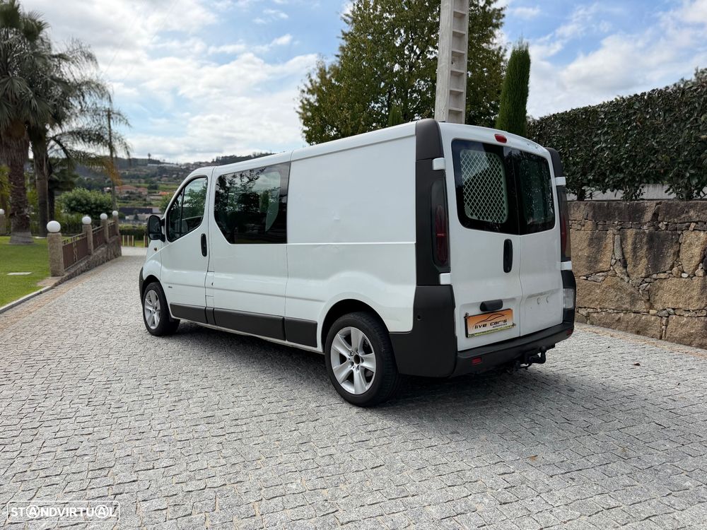 Opel Vivaro 1.9 DTi L2 H1 - 4