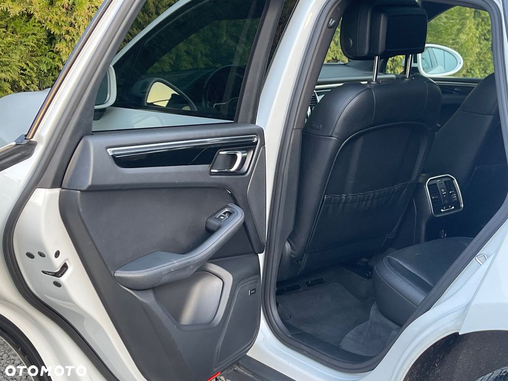 Porsche Macan PDK - 24