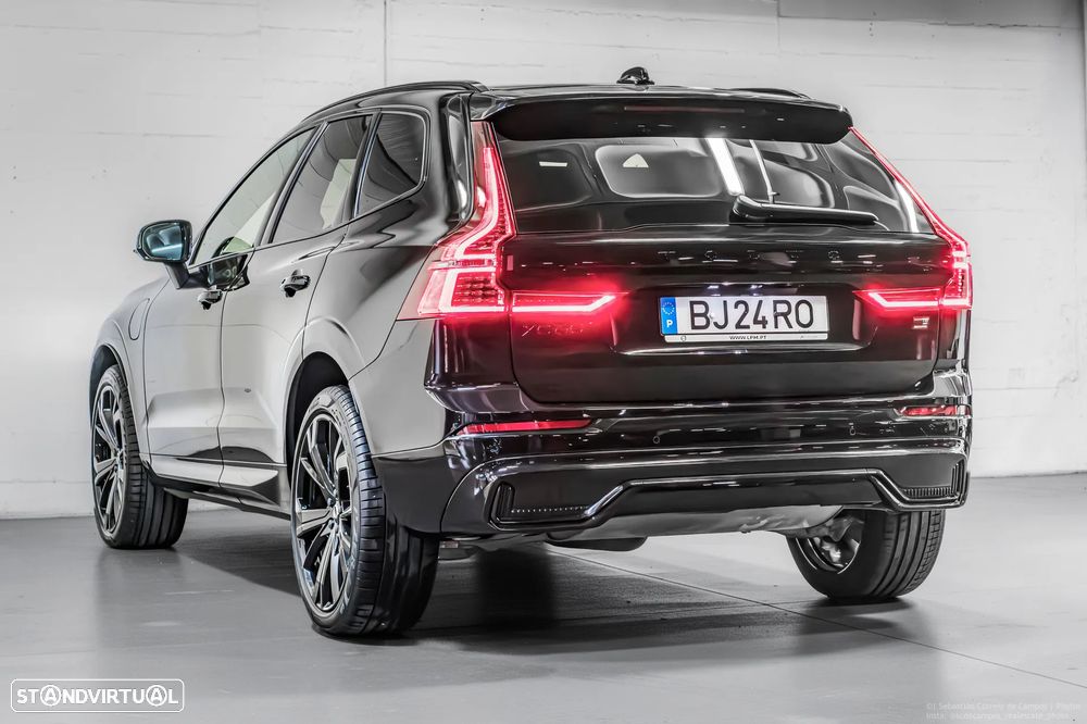 Volvo XC 60 2.0 T6 PHEV Black Edition AWD - 6