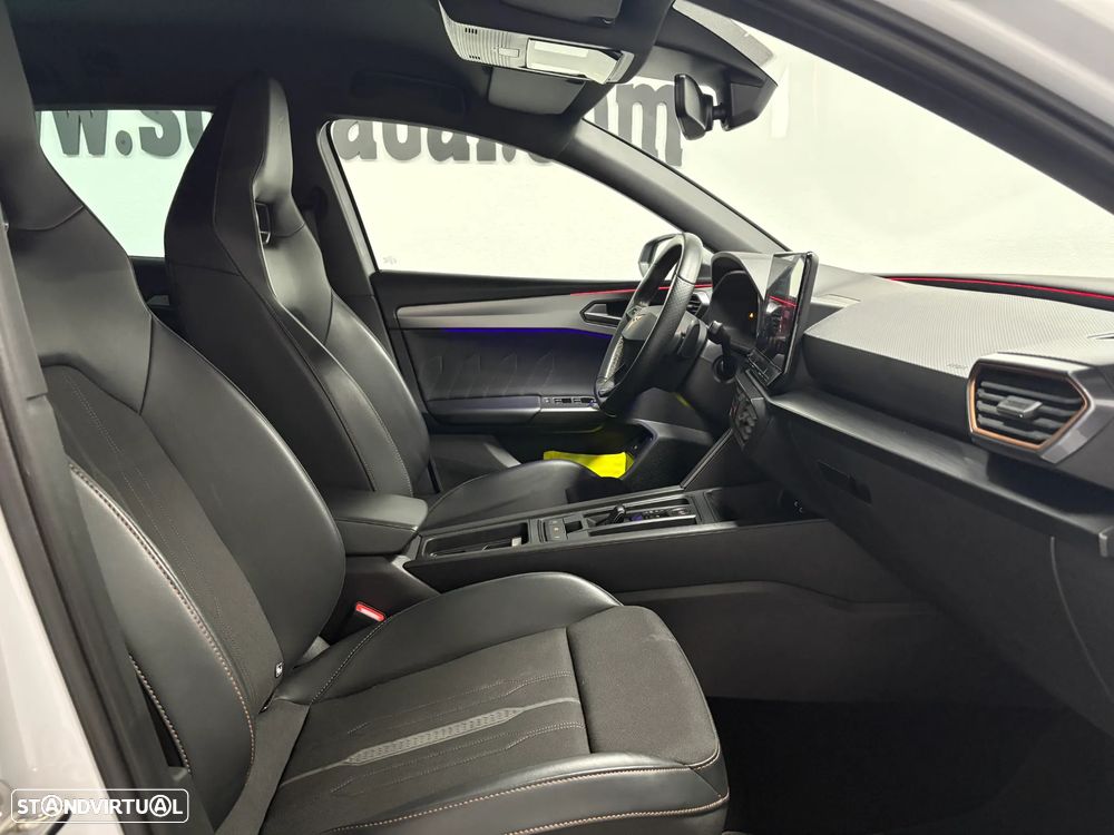 Cupra Leon ST 1.4 e-Hybrid MID DSG - 10