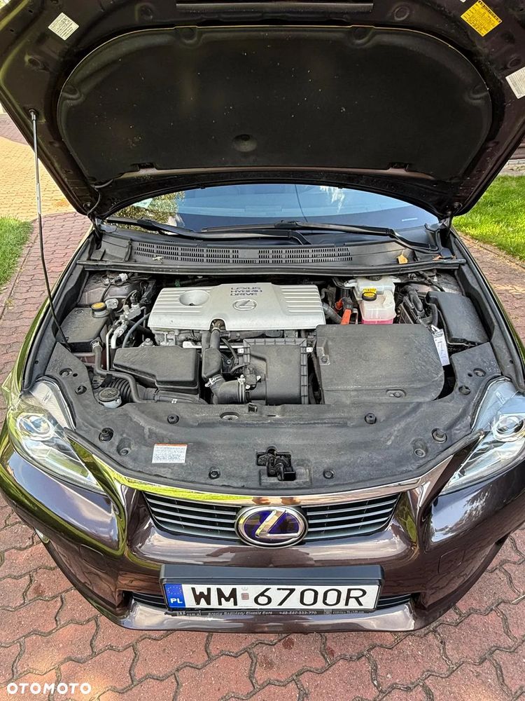 Lexus CT - 23