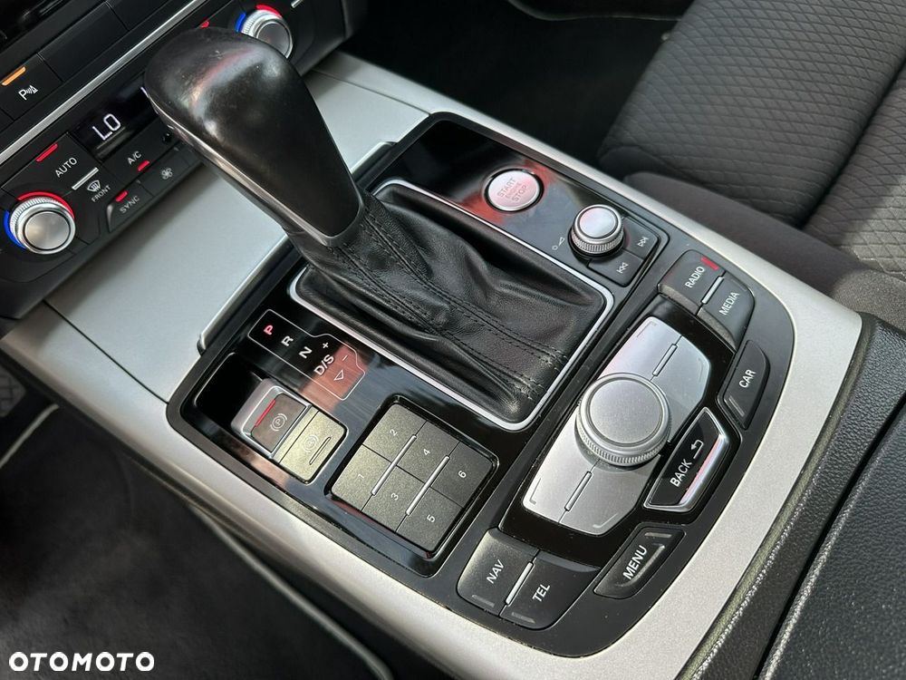 Audi A6 Avant 2.0 TDI Ultra S tronic - 31