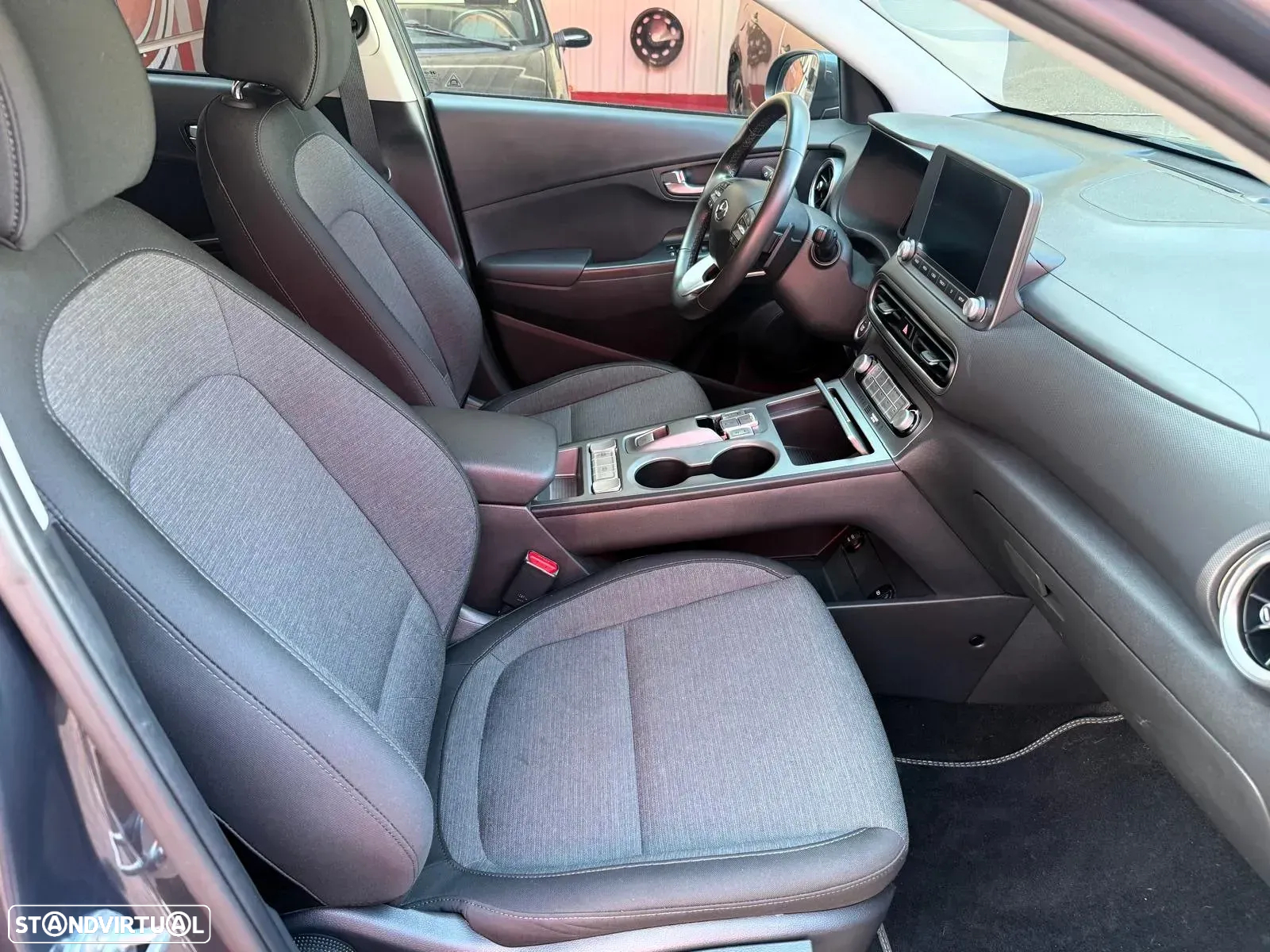 Hyundai Kauai - 11