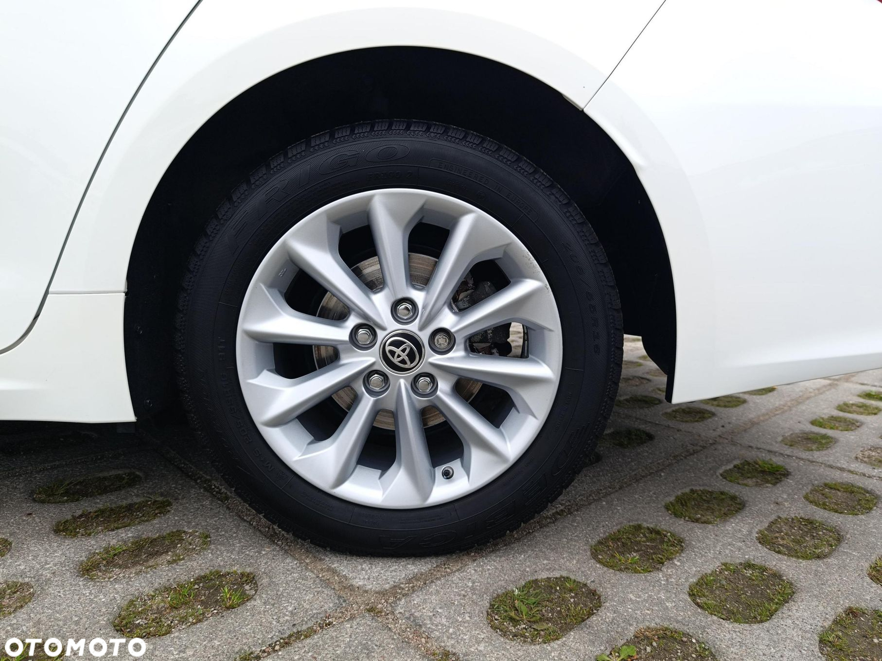 Toyota Corolla 1.8 Hybrid Comfort - 14