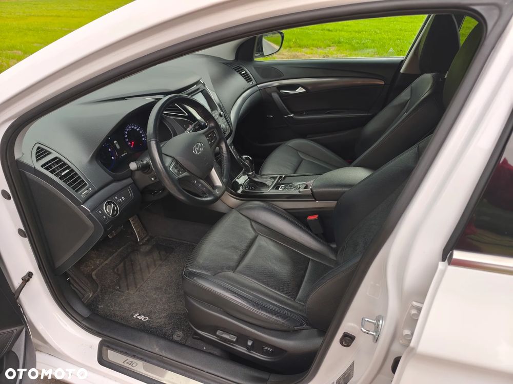 Hyundai i40 Kombi blue 1.7 CRDi DCT Premium - 13