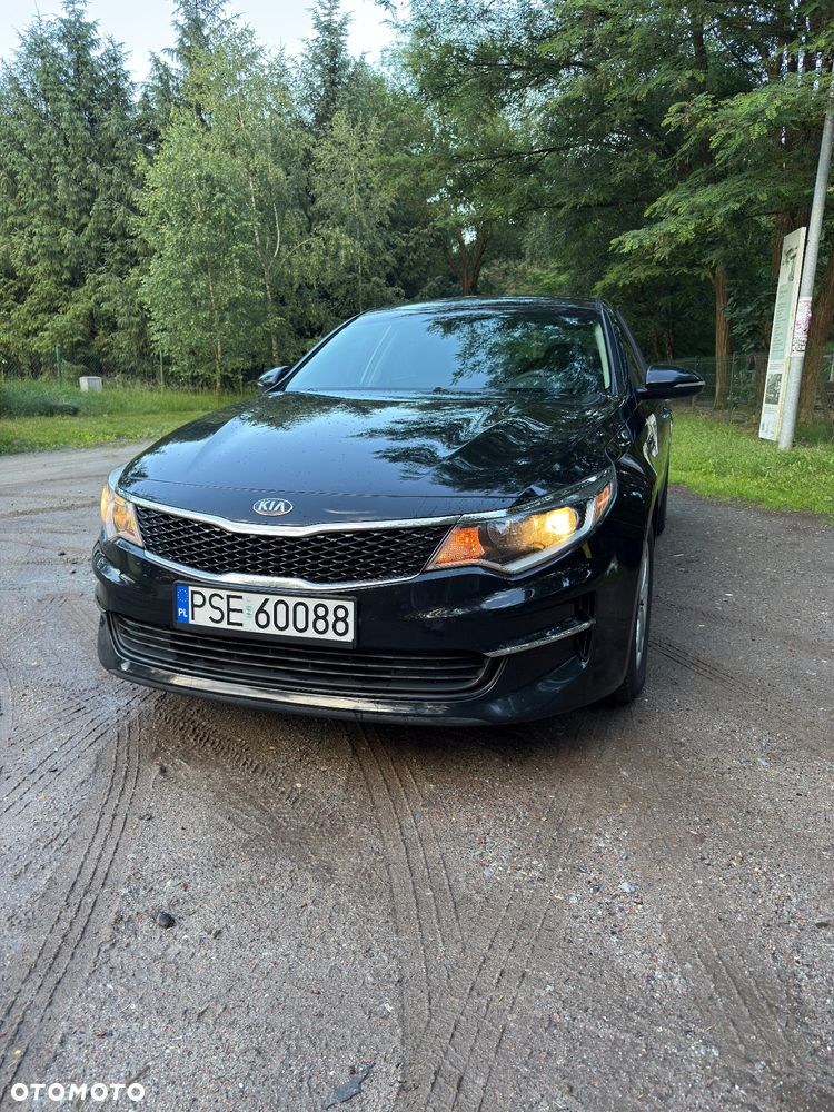 Kia Optima - 2