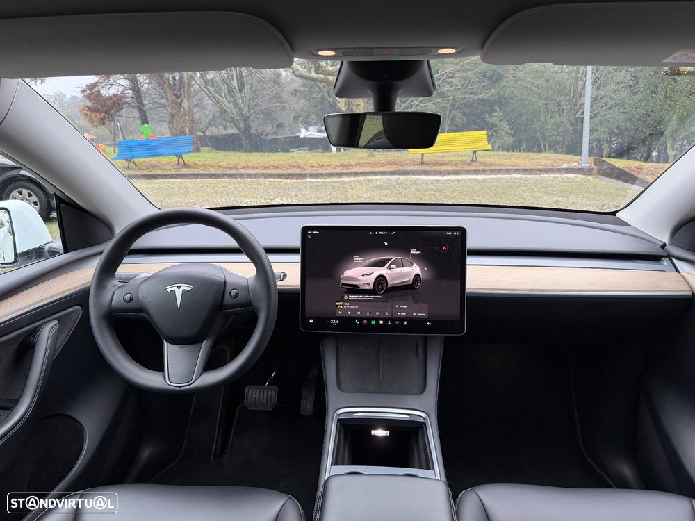 Tesla Model Y Tração Traseira - 36