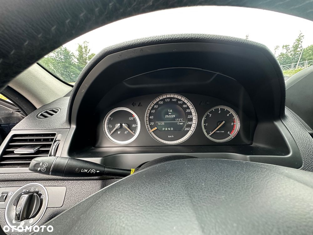 Mercedes-Benz Klasa C 200 CDI DPF Automatik Elegance - 7