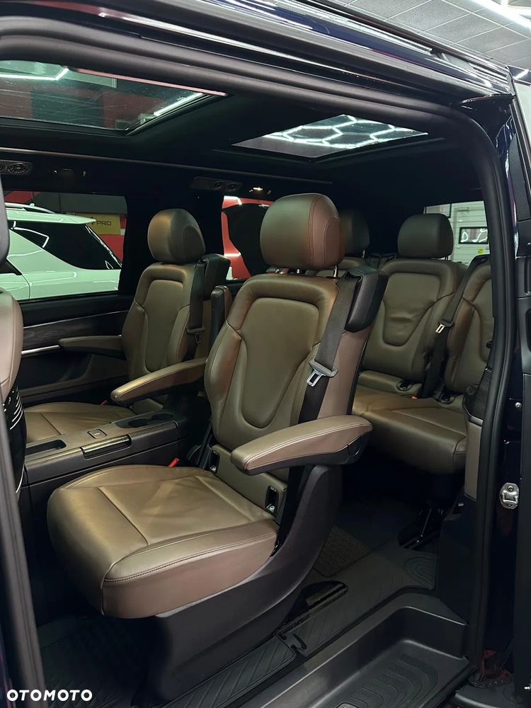 Mercedes-Benz Klasa V 300 d 4-Matic Avantgarde 9G-Tronic (d³ugi) - 19