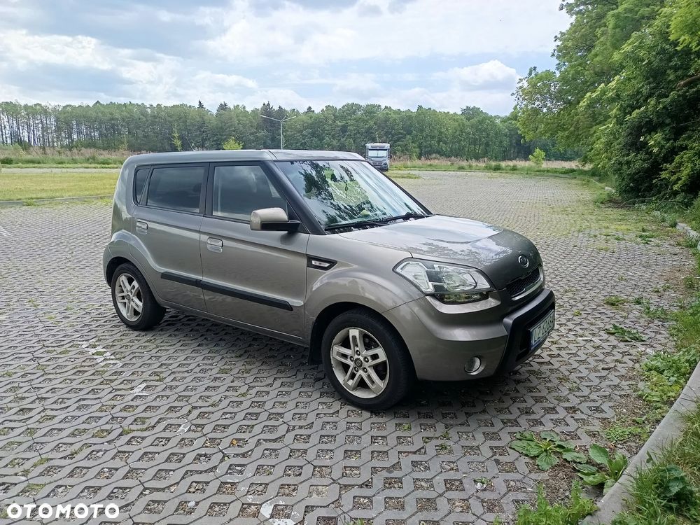 Kia Soul 1.6 L - 5