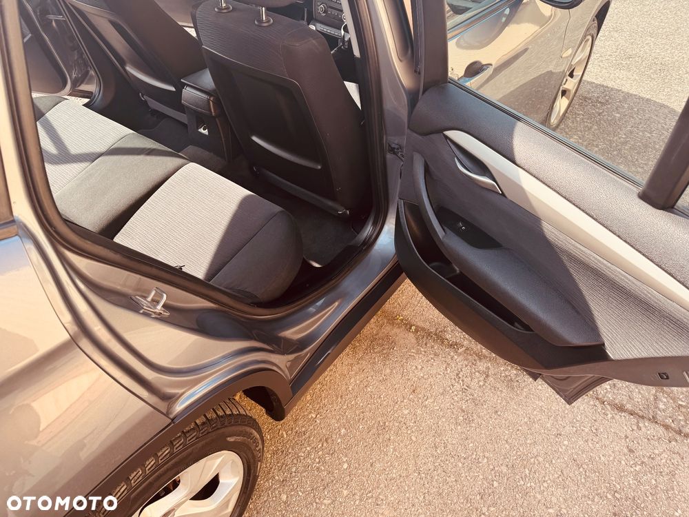 BMW X1 sDrive18d - 17