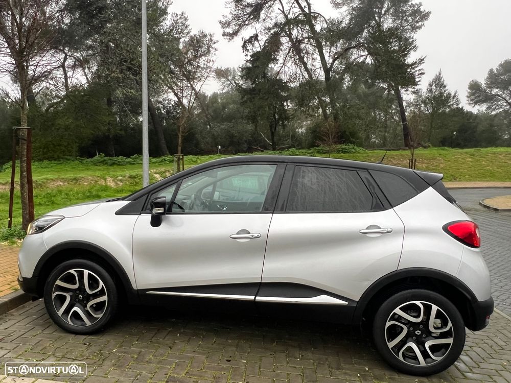 Renault Captur 0.9 TCE Exclusive - 2