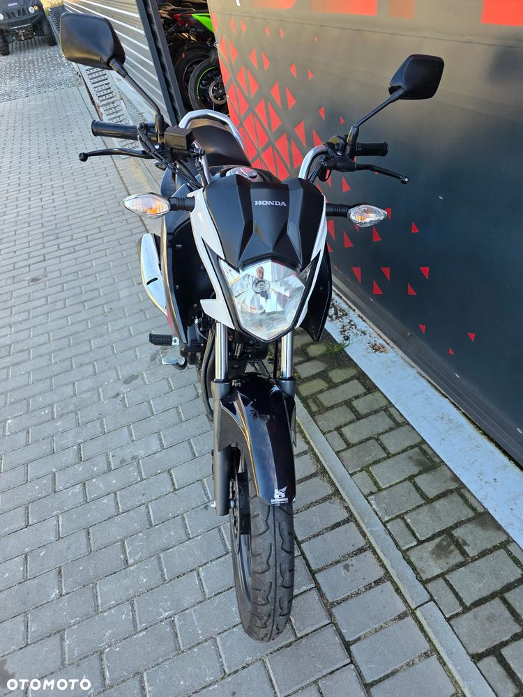 Honda CBF - 26