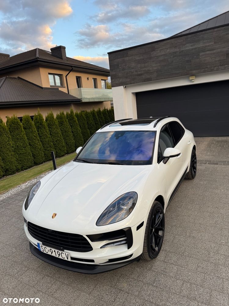 Porsche Macan - 2