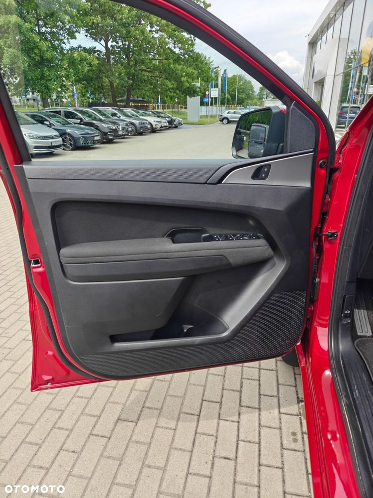 Volkswagen Amarok Life 2.0 TDI 205 KM 4MOTION | Automat 10-przełożeń | Hak | Kamera | LED | Nowy - 37