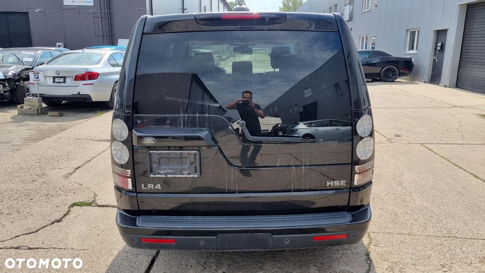 Land Rover Discovery 3.0 V6 Supercharged HSE - 38