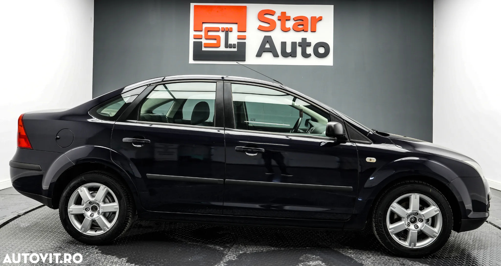 Ford Focus 1.6 TDCI Ambiente - 11