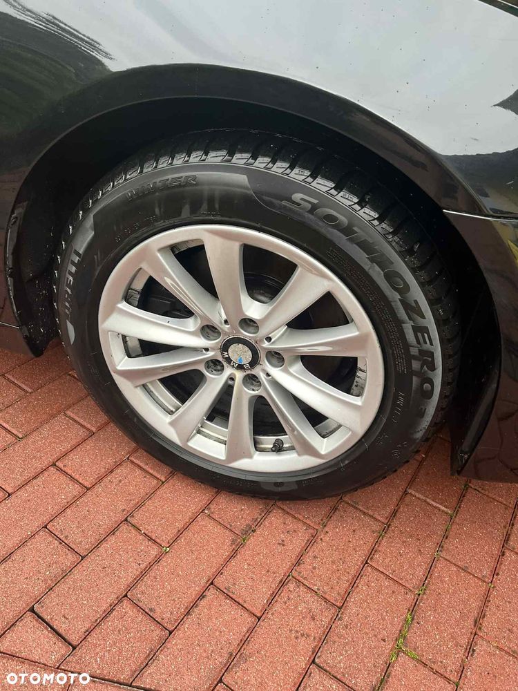 BMW Seria 5 520d - 5