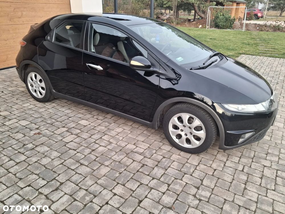 Honda Civic 1.4i-DSi - 11