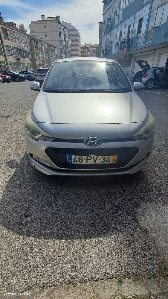 Hyundai i20 1.1 CRDi Blue Classic - 1
