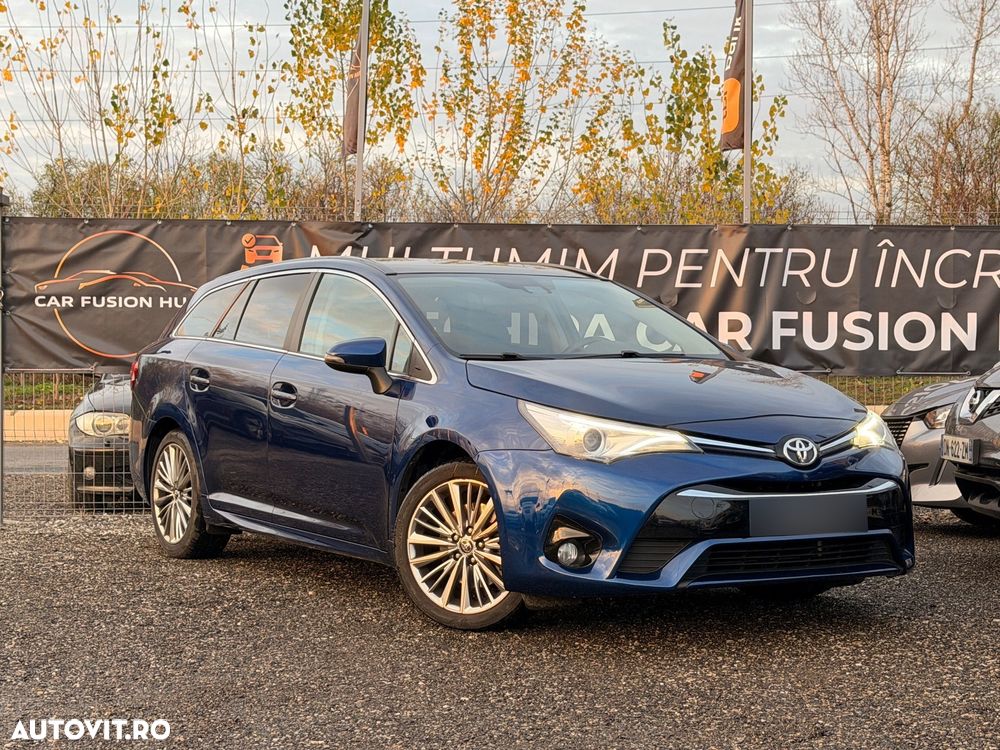 Toyota Avensis 2.0 D-4D Executive - 3