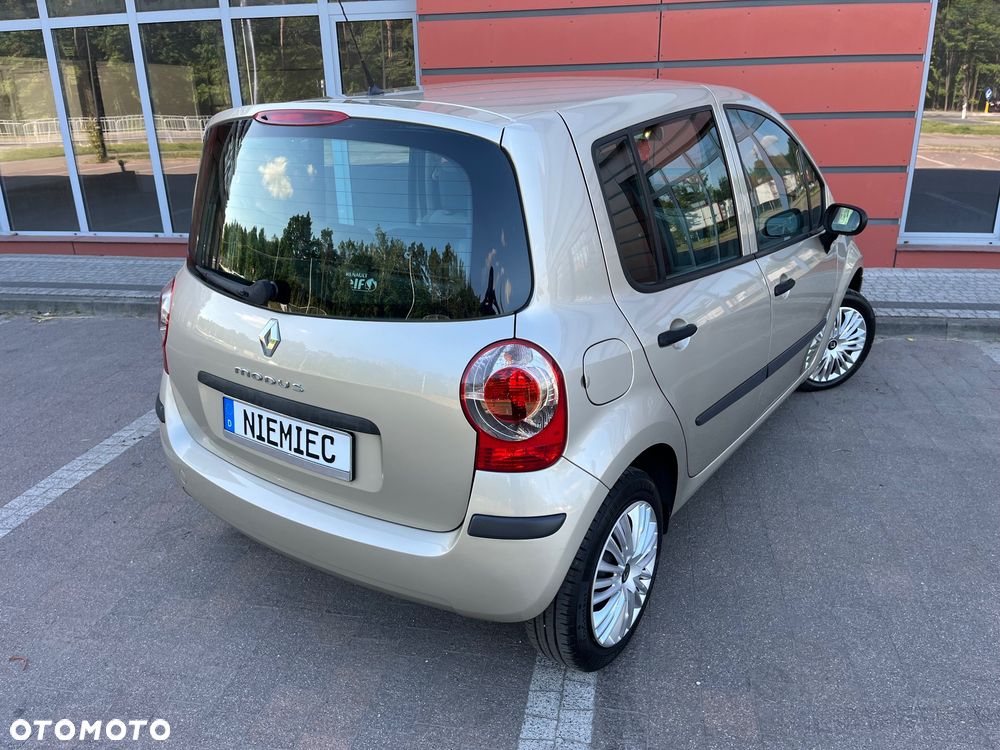 Renault Modus 1.2 16V Avantage - 17