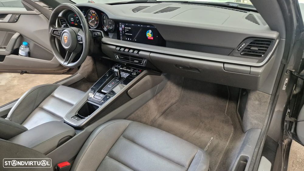 Porsche 911 (992) Carrera 4S PDK - 12